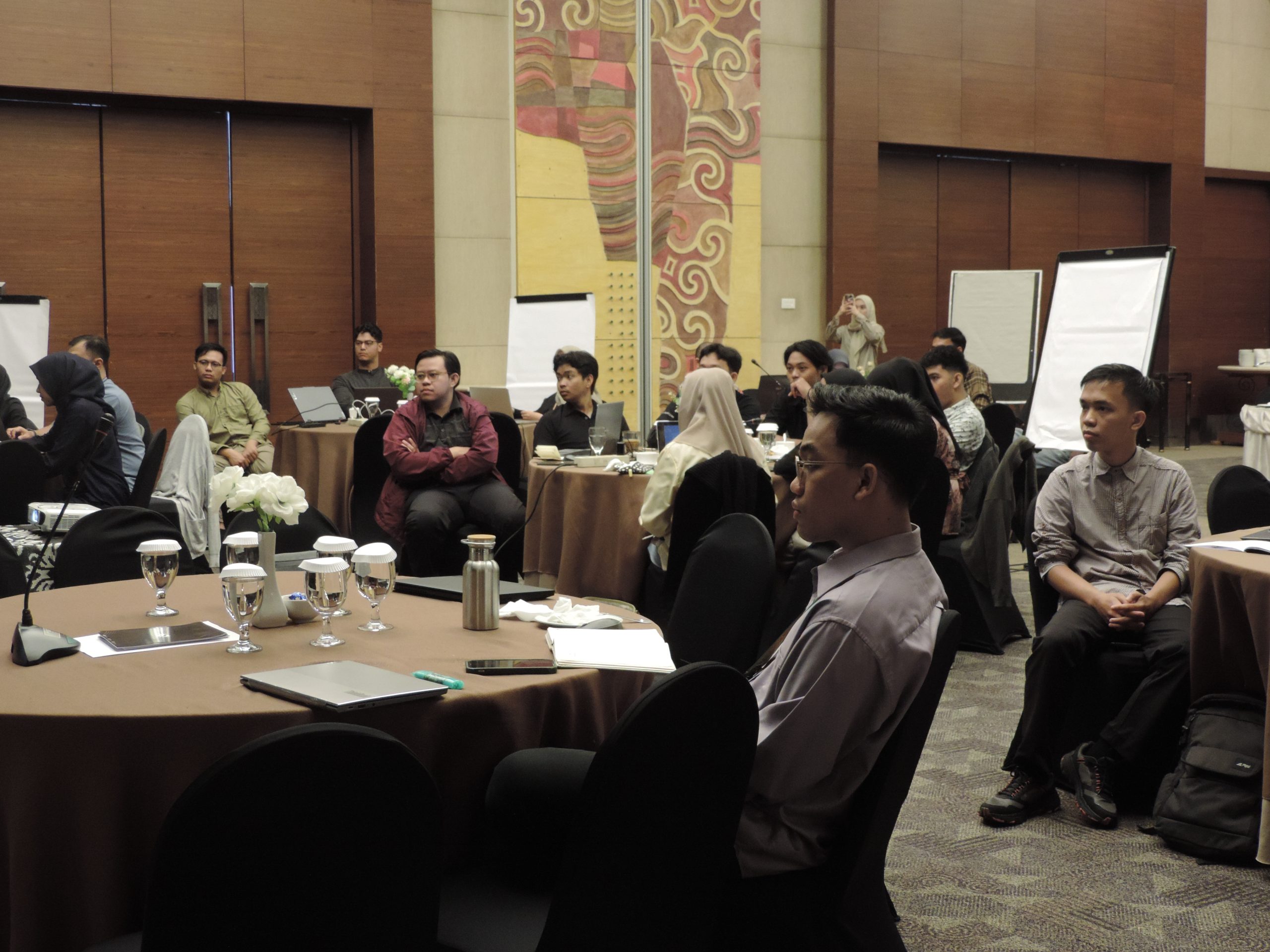 Featured image for “Corporate Culture sebagai Fondasi Bisnis: Belajar dari ParagonCorp dan KALLA”