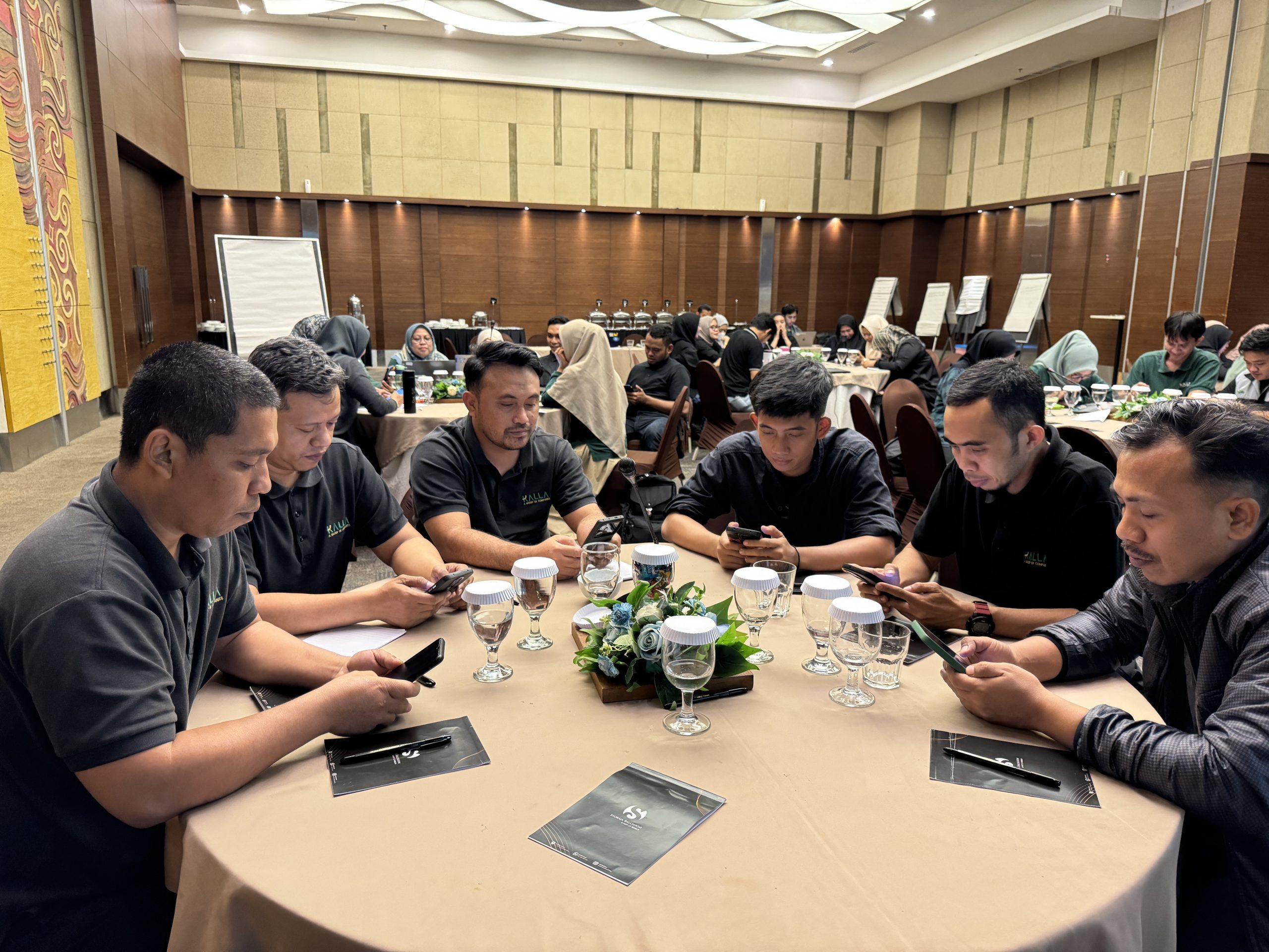 Featured image for “Mengembalikan Makna Kerja: Dari Rutinitas Menjadi Ibadah”